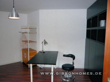 Arbeitszimmer - one level apartment in 80809 Mnchen Schwabing