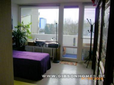 Schlafzimmer - One-level apartment in 63067 Offenbach Kaiserlei