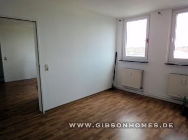 Wohn- oder Schlafzimmer - Apartment in 63065 Offenbach Innenstadt