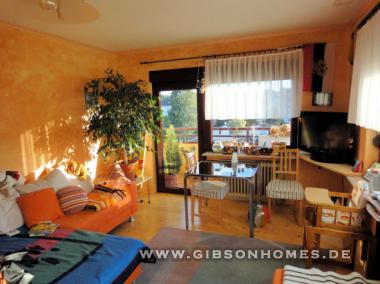 Wohnbereich - Apartment in 65843 Sulzbach