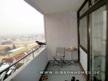 Balkon - 2 Zimmer Etagenwohnung in 60528 Frankfurt Niederrad