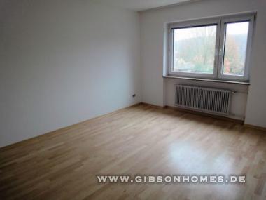 Schlafzimmer - One-level-floor in 61381 Friedrichsdorf