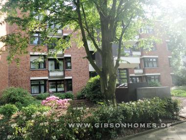 Hausansicht - One-level-apartment in 40470 Dsseldorf Mrsenbroich