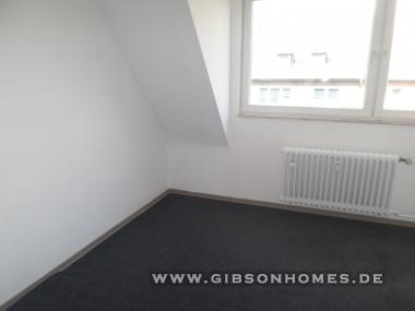 Zimmer - One Level Apartment in 40225 Dsseldorf Bilk WE25