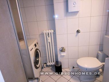 Bad mit Dusche - One-Level-Apartment in 40489 Dsseldorf Kalkum