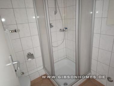 Badezimmer mit Dusche - Wohnung in 40211 Dsseldorf Innenstadt