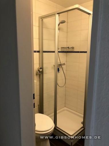 Bad mit Dusche - Level-floor-apartment in 40699 Erkrath Innenstadt