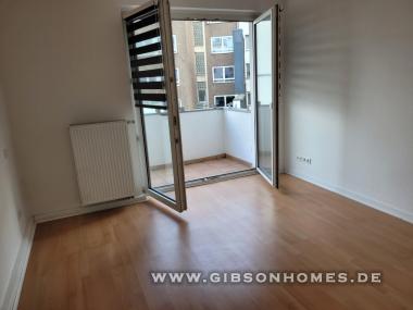 Zimmer zum Balkon - Apartment in 40210 Dsseldorf Innenstadt