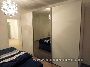 Schlafzimmer - One-Level-Apartment in 40237 Dsseldorf Dsseltal