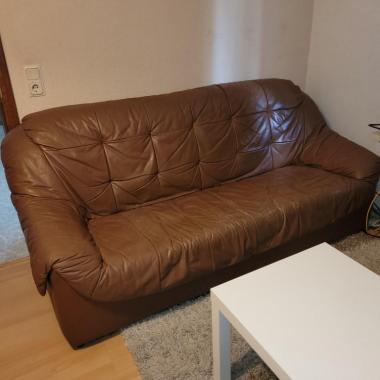 Couch - Etagenwohnung in 40474 Dsseldorf Golzheim-mbliert