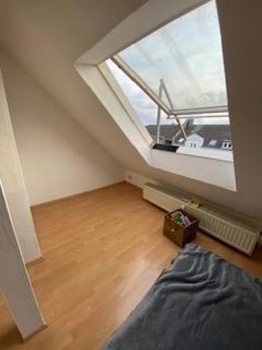 Schlafen - One-Level-Apartment in 40227 Dsseldorf Friedrichstadt