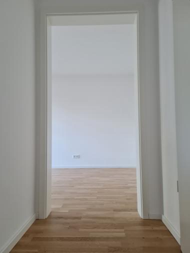 Flur zum Schlafzimmer - One-Level-Apartment in 51465 Bergisch Gladbach Stadtmitte