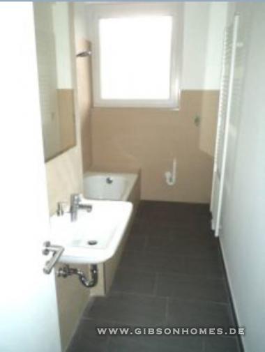 Tageslichtbad mit Wanne - Wohnung in 40545 Dsseldorf Oberkassel